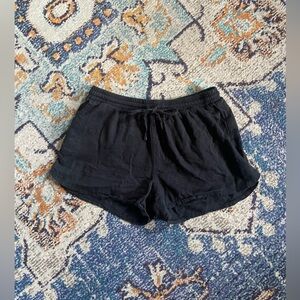 Universal Thread - Black Drawstring Shorts in Women’s Size XS